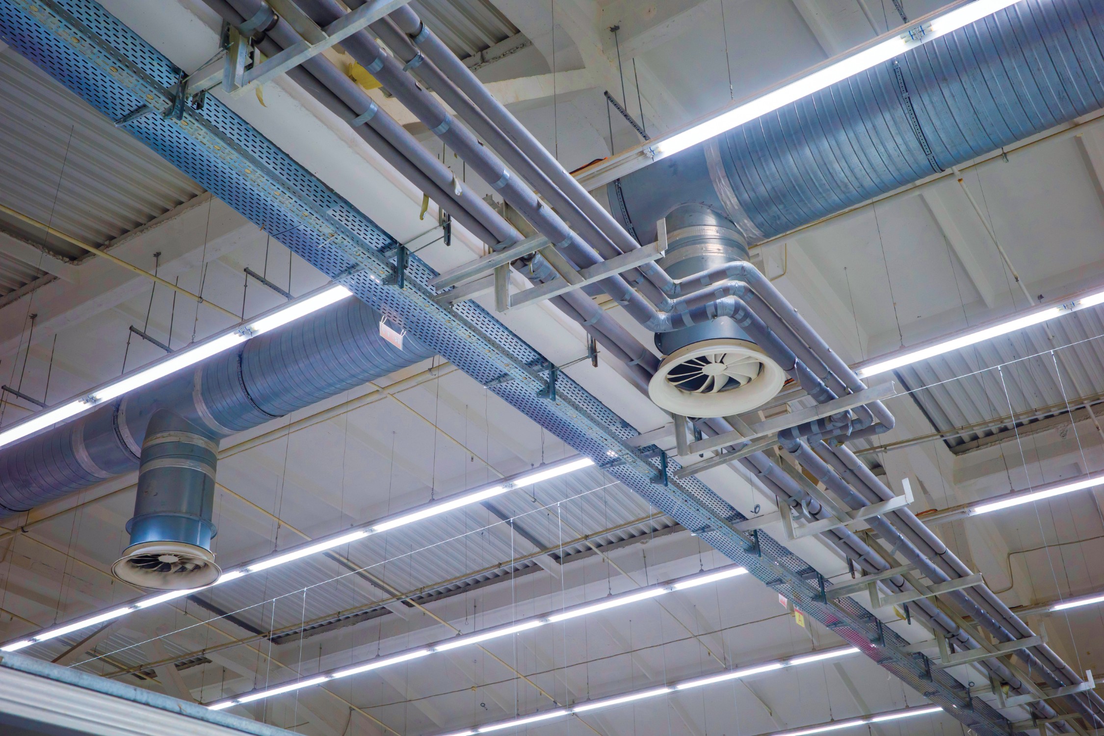 Image of data_centre_1b.jpg